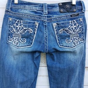 Miss Me skinny 27 studs jewels light wash